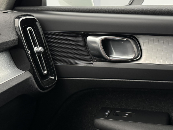 Volvo XC40 T3 MOMENTUM 1.maj. 1.5 Momentum