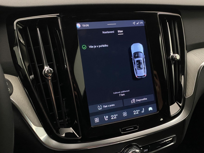 Volvo V60 B4 AUT DARK PLUS