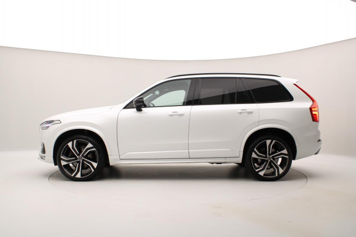 Volvo XC90 B5 AWD R-DESIGN AUT REZERVACE