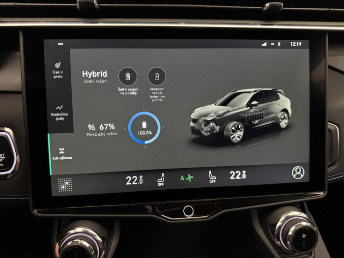 Lynk & Co 01 PHEV DCT AUT REZERVACE