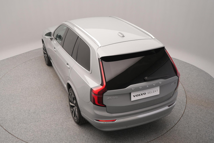 Volvo XC90 B5 AWD CORE AUT CZ 1.maj