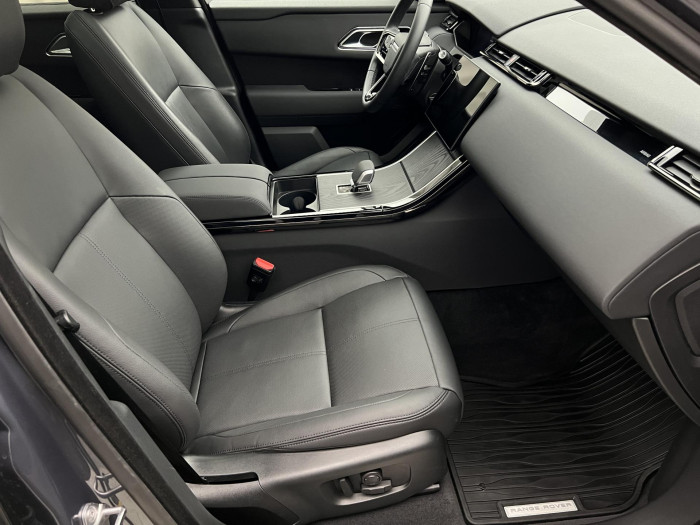 Land Rover Range Rover Velar P250 DYNAMIC SE AWD AUT CZ 2.0 Dynamic SE