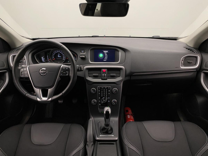 Volvo V40 T2 BLACK EDITION NAVIGACE 2.0 Edition