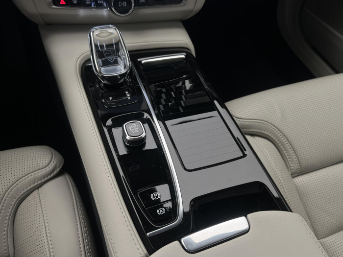 Volvo V90 T6 AWD RECHARGE INSCRIPTION CZ