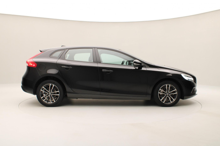 Volvo V40 D2 MOMENTUM AUT 2.0 d Momentum