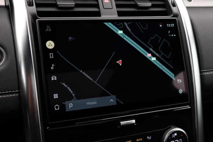 Land Rover Discovery D250 R-DYNAMIC SE REZERVACE 3.0 d Dynamic SE