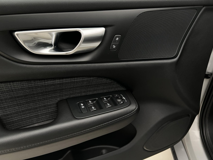 Volvo V60 B3 CORE AUT 1.maj.