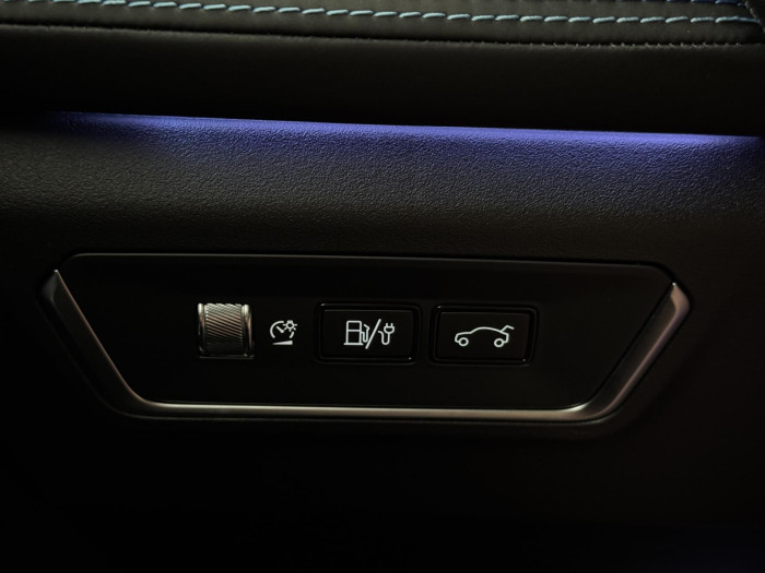 Lynk & Co 01 PHEV DCT AUT REZERVACE