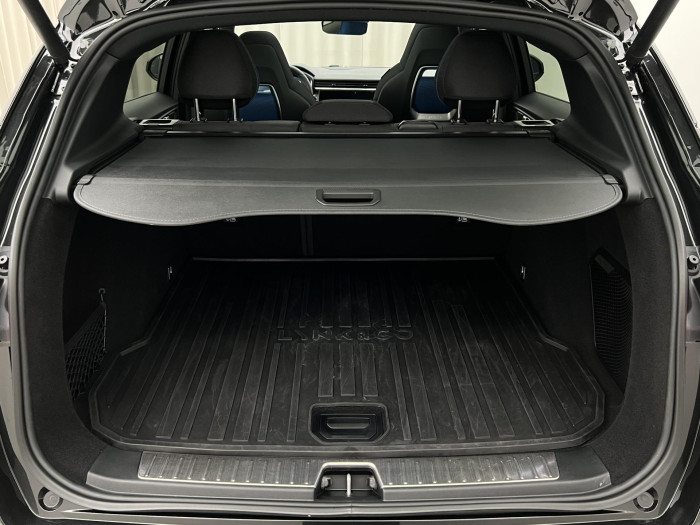 Lynk & Co 01 PHEV DCT AUT