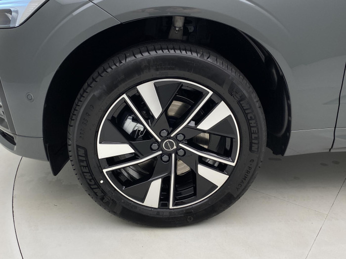 Volvo XC60 B5 AWD AUT DARK PLUS