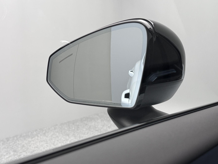 Volvo EX30 PURE ELECTRIC EXTENDED ULTRA