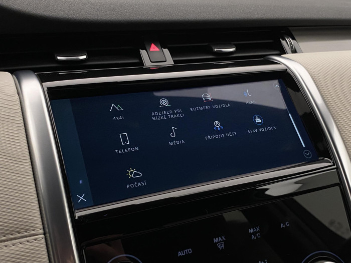 Land Rover Discovery Sport D200 AWD R-DYNAMIC REZERVACE 2.0 d Dynamic