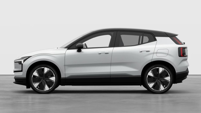 Volvo EX30 PURE ELECTRIC TWIN MOTOR ULTRA