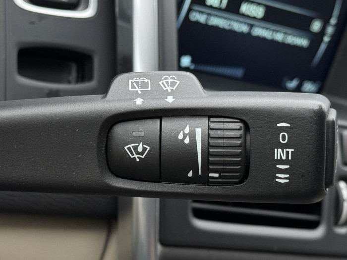 Volvo XC60 D4 AWD SUMMUM AUT 2.4 d Summum