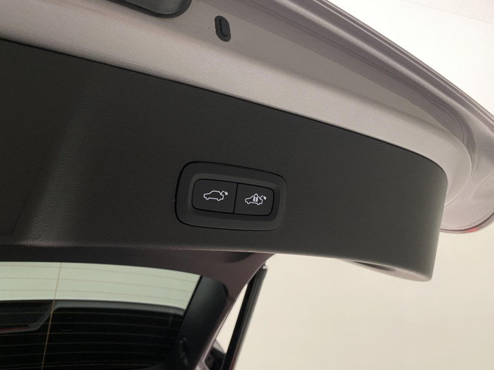 Volvo XC40 B4 AUT DARK PLUS