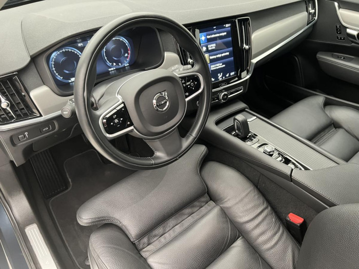 Volvo V90 B4 MOMENTUM AUT 1.maj. 2.0 Momentum