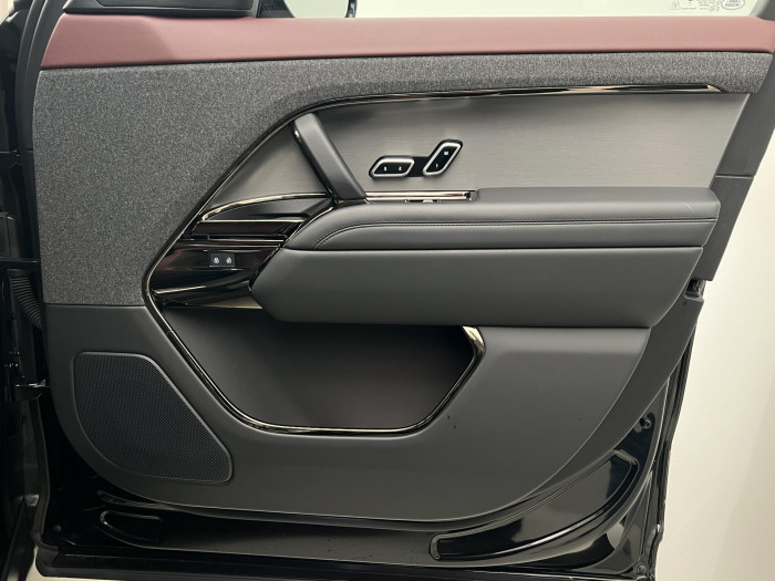 Land Rover Range Rover Sport D300 DYNAMIC SE AWD AUT CZ 3.0 d Dynamic SE