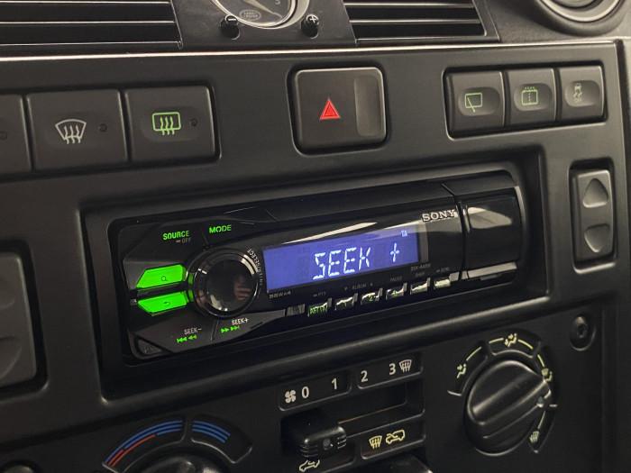 Land Rover Defender 110 STW AWD CZ REZERVACE