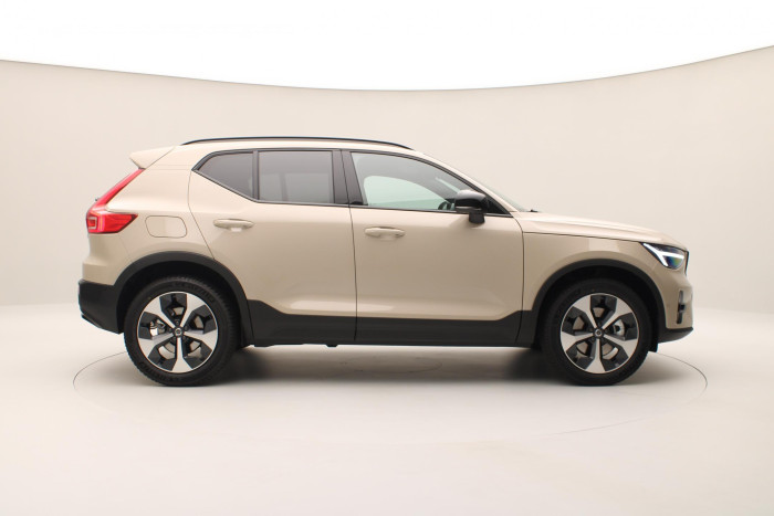 Volvo XC40 B3 AUT DARK PLUS