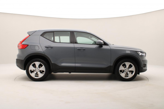 Volvo XC40 T3 MOMENTUM REZERVACE 1.5 Momentum