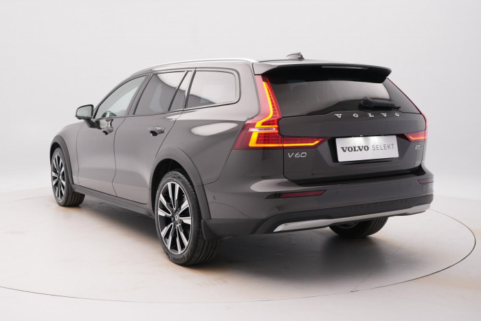 Volvo V60 CC B5 AWD PLUS BRIGHT 1.maj