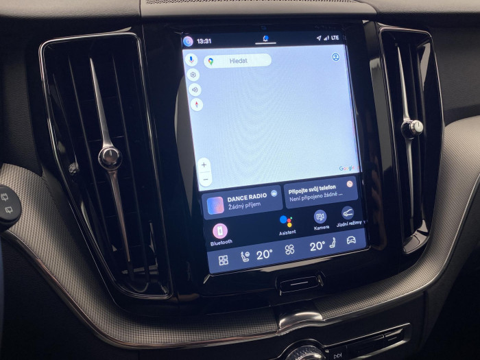 Volvo XC60 B5 AWD DARK PLUS AUT CZ