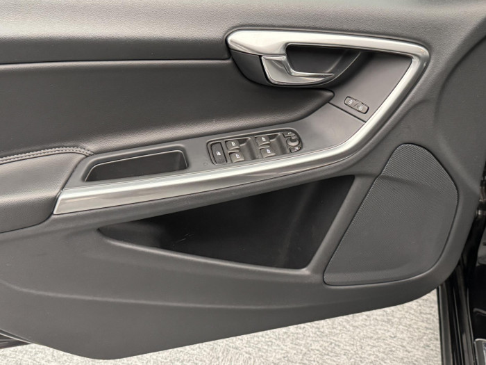 Volvo V60 D4 NAVIGACE CZ 2.0 d