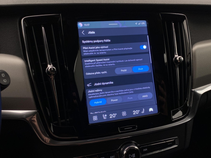 Volvo V90 T6 AWD PLUG-IN CORE AUT