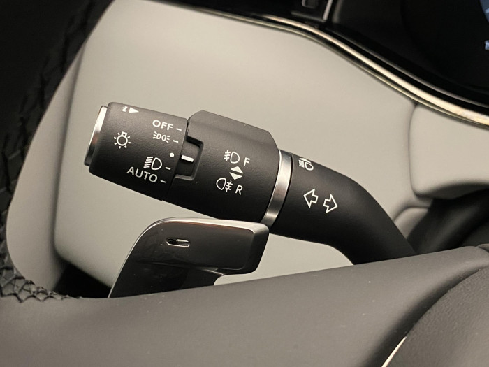 Land Rover Range Rover Evoque D200 R-DYNAMIC SE  AWD AUT 2.0 d Dynamic SE