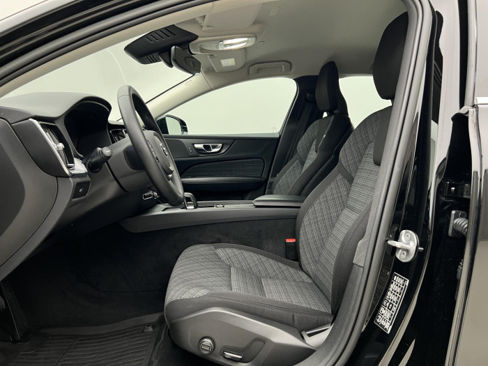 Volvo V60 B4 CORE AUT 1.maj.