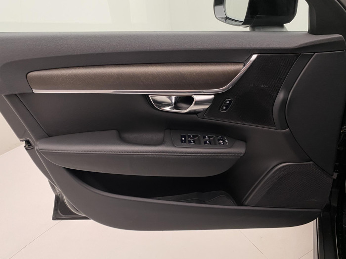Volvo V90 D4 AWD MOMENTUM AUT 2.0 d Momentum