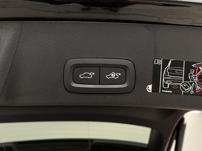 Volvo XC40 T3 MOMENTUM 1.maj. 1.5 Momentum