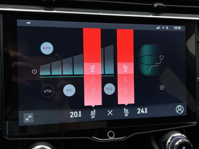 Lynk & Co 01 PHEV DCT 1.maj.