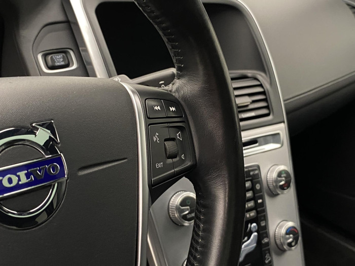 Volvo XC60 D4 AWD SUMMUM AUT 2.4 d Summum