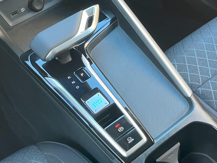 MG ZS HYBRID+ ESSENTIAL