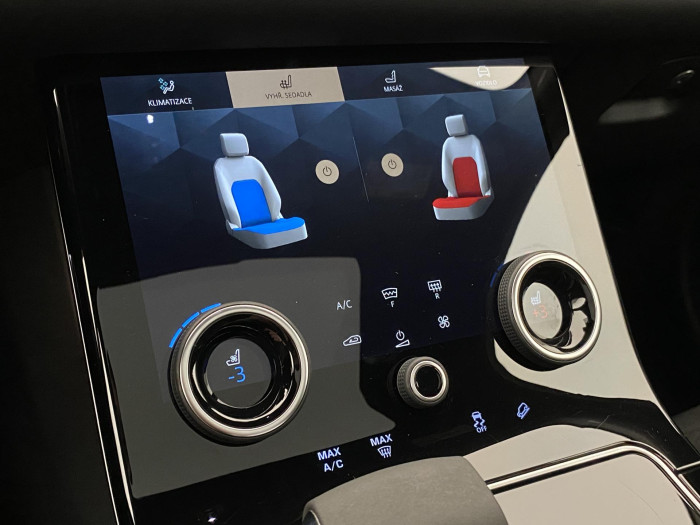 Land Rover Range Rover Velar D300 HSE AWD AUT REZERVACE 3.0 d