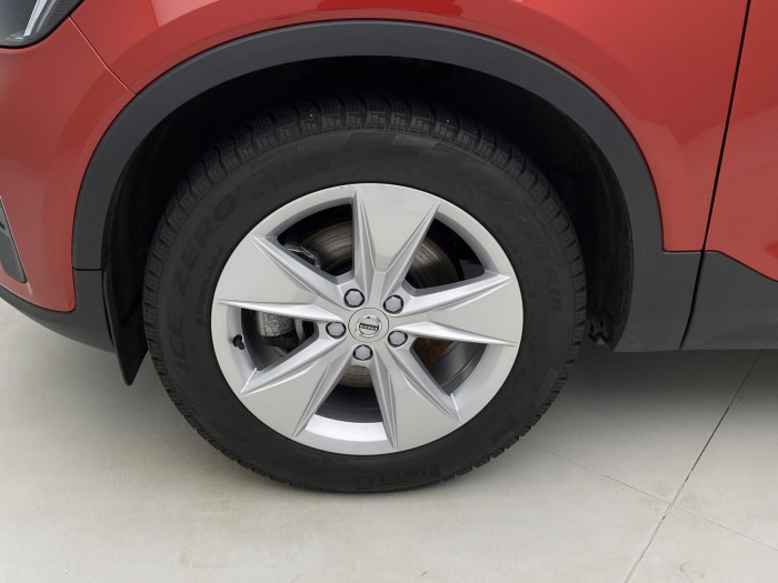 Volvo XC40 B4 AWD BRIGHT PLUS AUT CZ