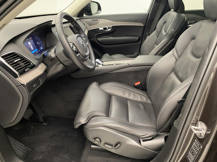 Volvo XC90 B5 AWD ULTIMATE DARK CZ 7míst