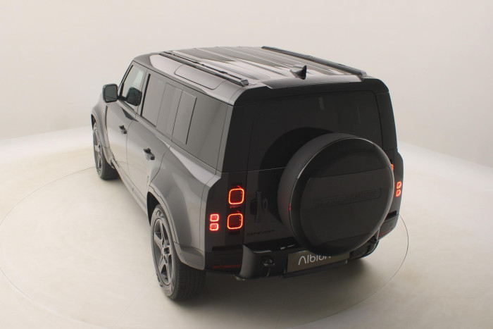 Land Rover Defender 110 D250 X-DYNAMIC SE REZERVAC 3.0 d Dynamic SE