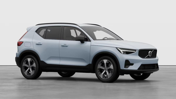 Volvo XC40 B3 AUT DARK PLUS