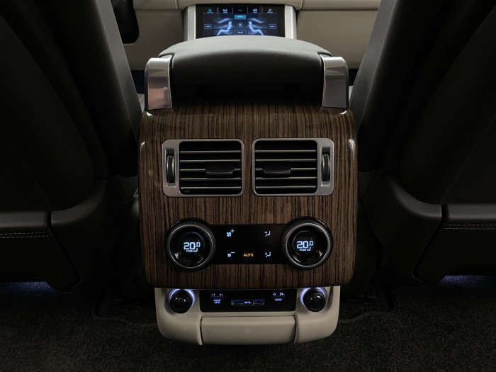 Land Rover Range Rover 5.0 S/C V8 VOGUE REZERVACE 5.0 V8