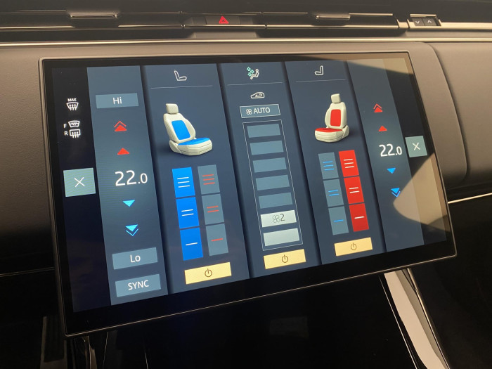 Land Rover Range Rover Sport D300 DYNAMIC SE AWD AUT 3.0 d Dynamic SE