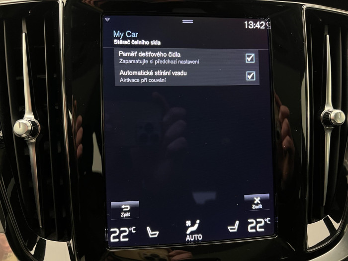 Volvo V60 CC B4 PRO AUT 1.maj. REZERVACE 2.0 CC CC