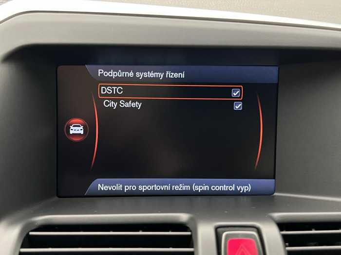 Volvo XC60 D3 AWD MOMENTUM AUT CZ 2.4 d Momentum
