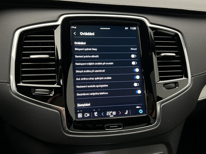 Volvo XC90 B5 AWD ULTIMATE DARK 7MÍSTNÁ