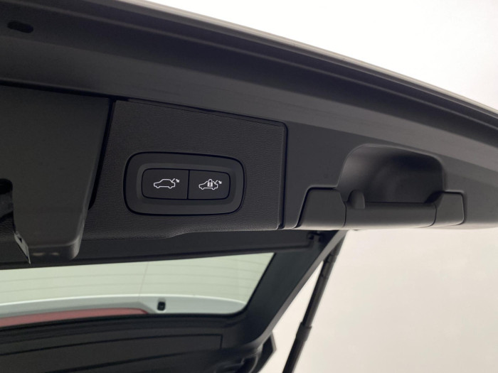 Volvo XC60 T6 AWD PLUS BLACK EDITION CZ