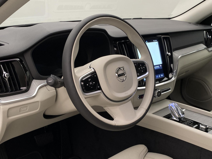Volvo V60 B4 AUT BRIGHT PLUS