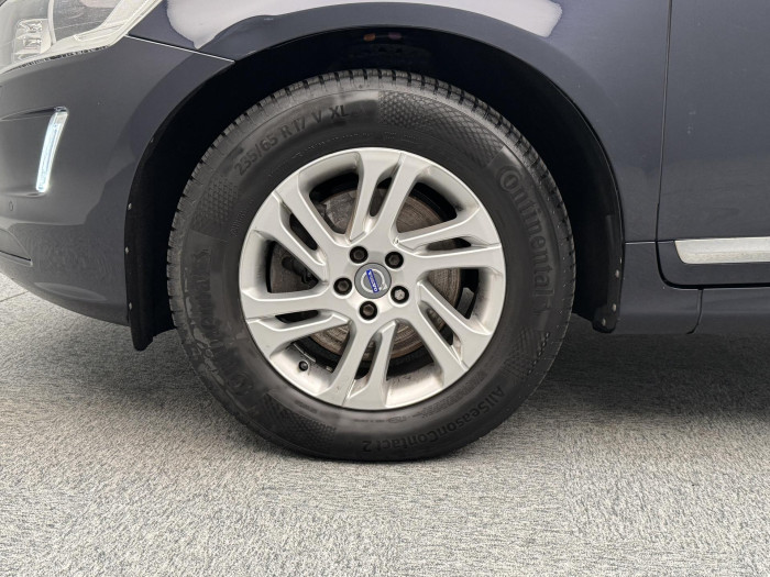 Volvo XC60 D4 AWD CLASSIC 2.4 d Classic Classic