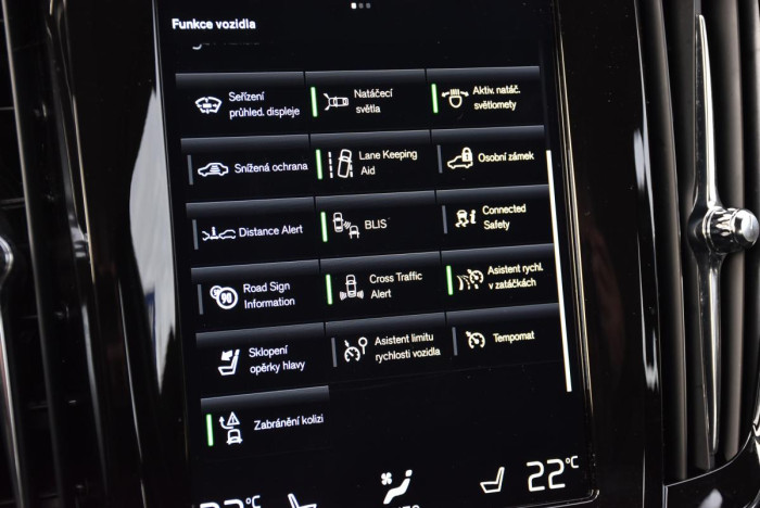 Volvo V90 CC D4 AWD ADVANCED REZERVACE 2.0 d CC CC