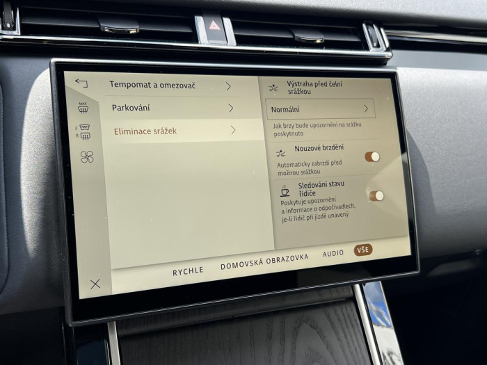 Land Rover Range Rover Velar P250 DYNAMIC SE AWD Aut 2.0 Dynamic SE